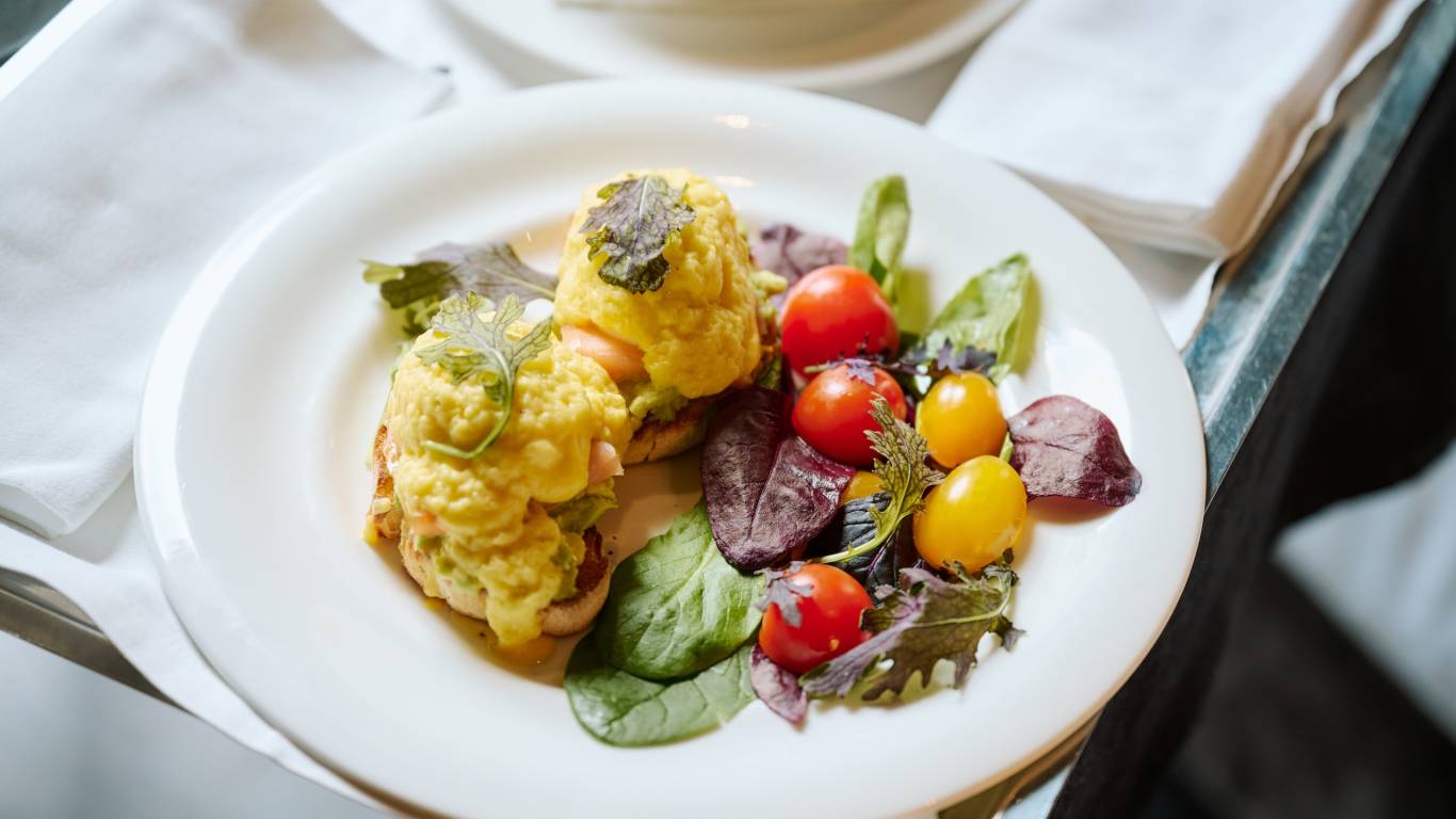 room-service-u-visionary-roma